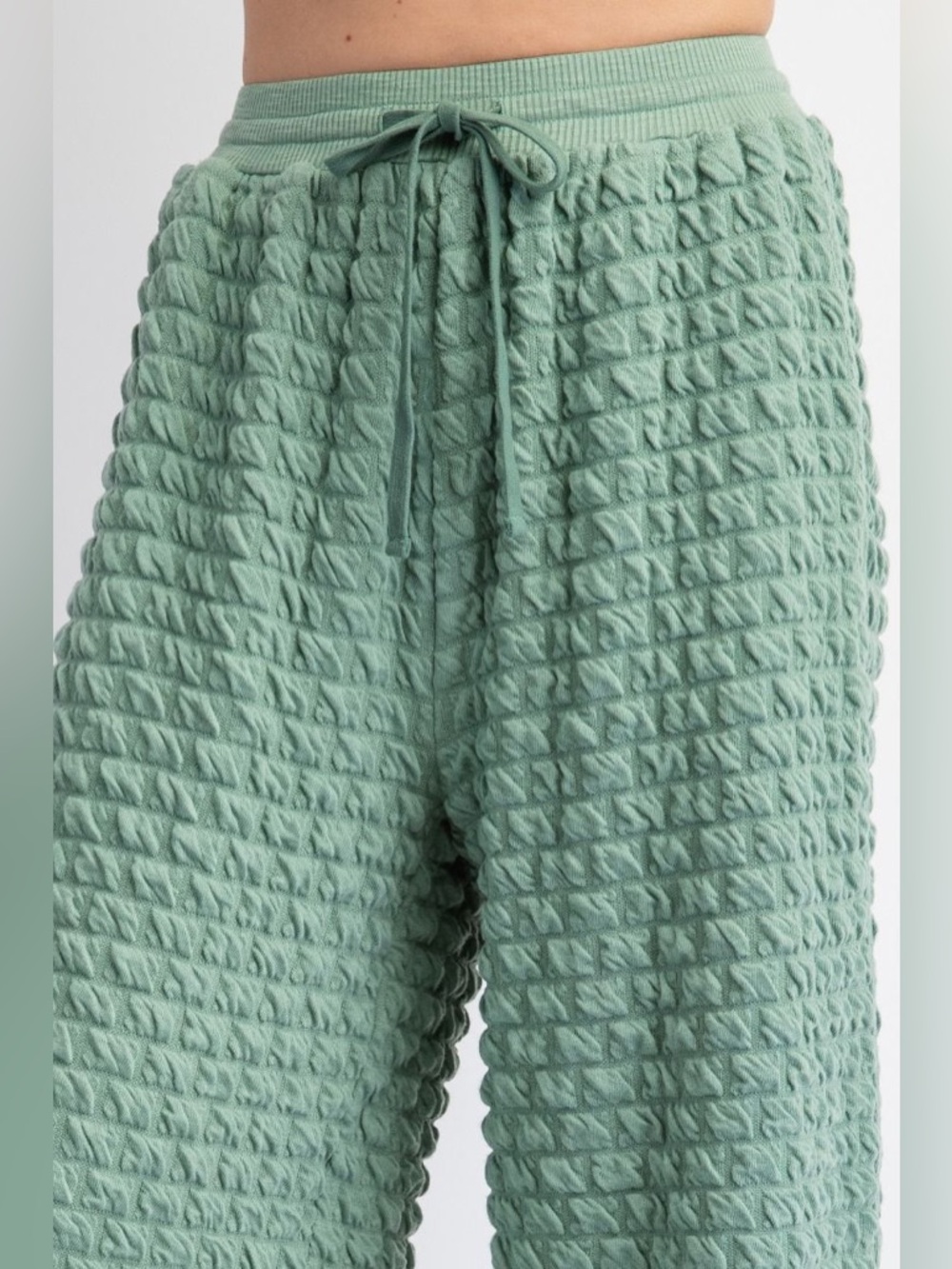 Easel Cloud Nine Pillow Puff Textured Hacci Lounge Pants in Sage Green small - Picture 3 of 5